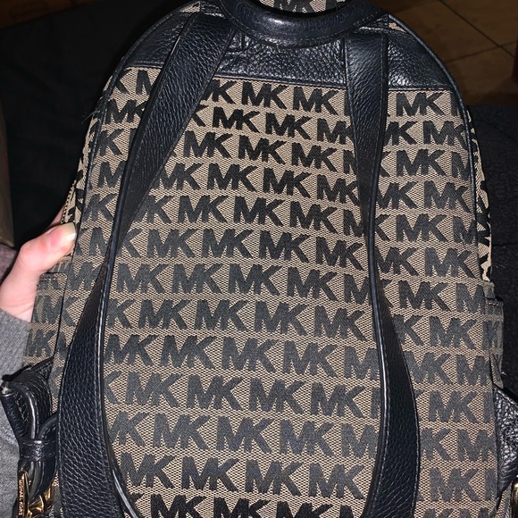 Michael kors bag - Picture 2 of 4